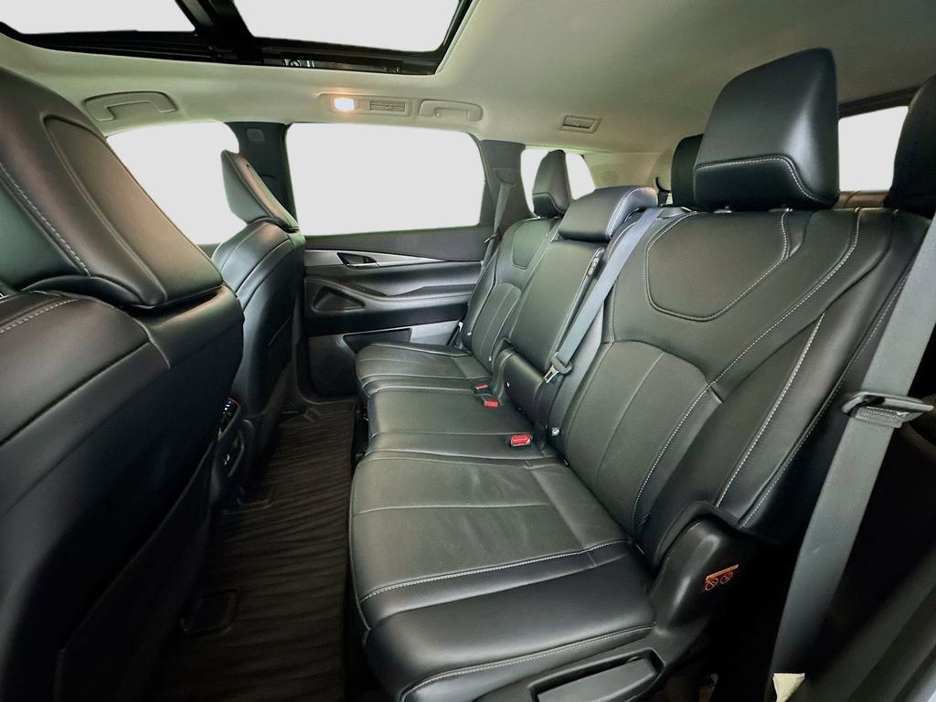 Used 2023 INFINITI QX60 Luxe AWD/4WD image 19