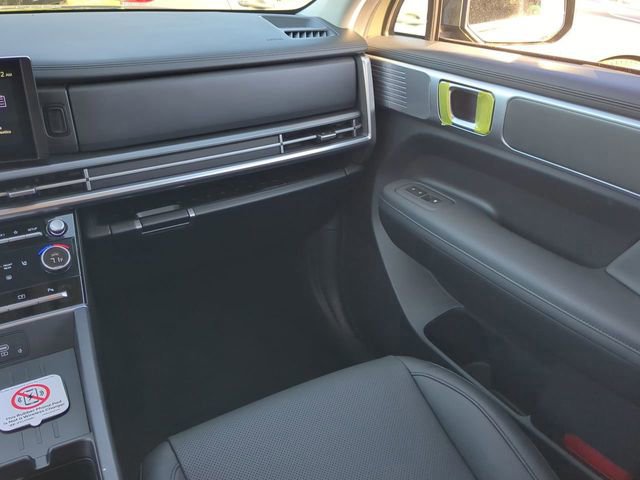 New 2025 Hyundai Santa Fe SEL image 17