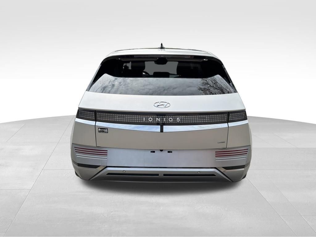 Used 2023 Hyundai Ioniq 5 Limited w/ Cargo Package image 4