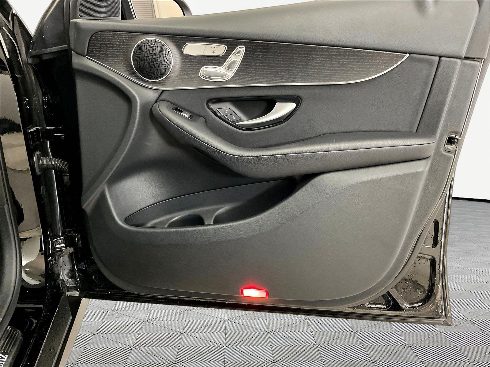 Certified 2022 Mercedes-Benz GLC 300 4MATIC image 28