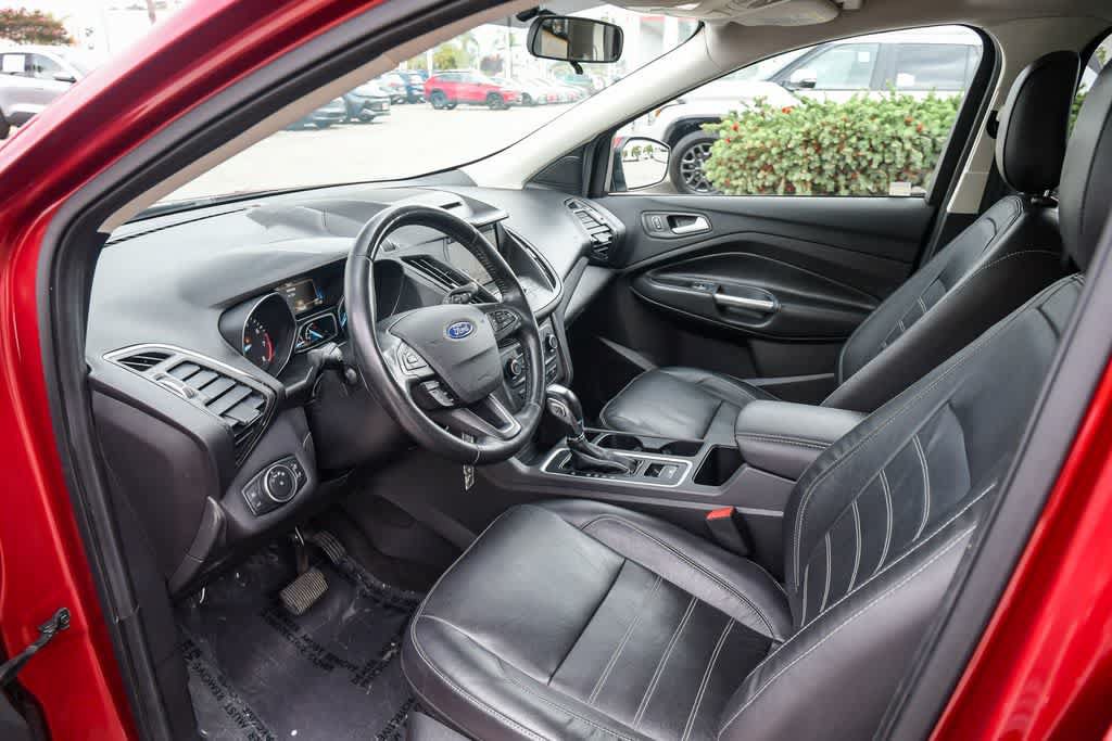 Used 2018 Ford Escape SEL AWD/4WD image 16