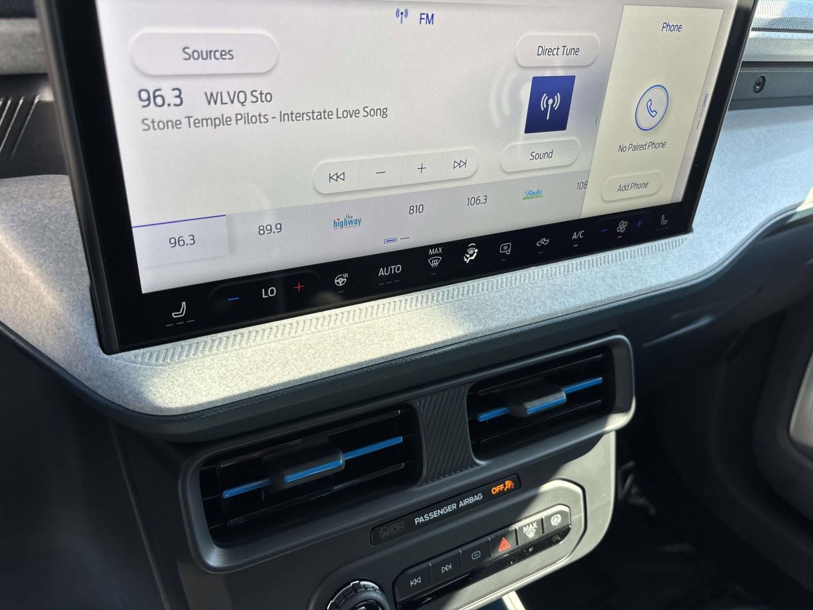 New 2025 Ford Maverick XLT w/ Equipment Group 301A image 21