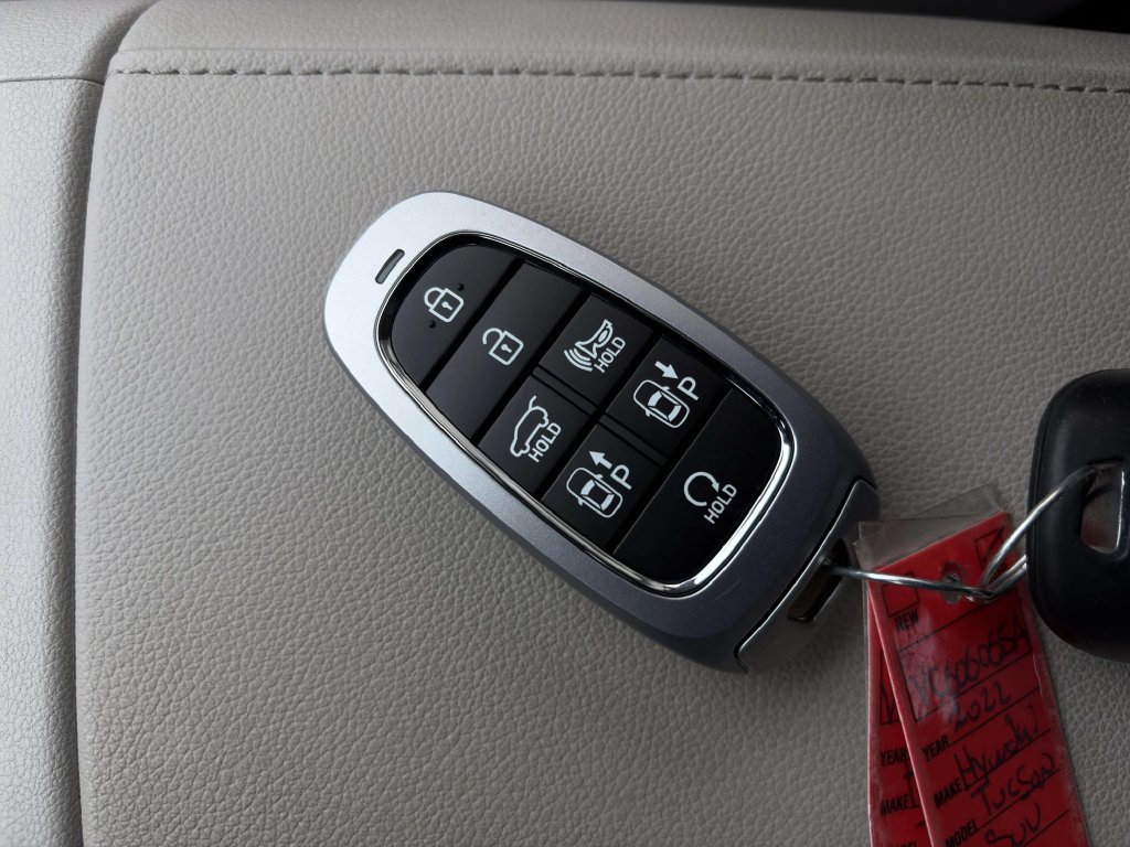 Used 2022 Hyundai Tucson Limited FWD image 27