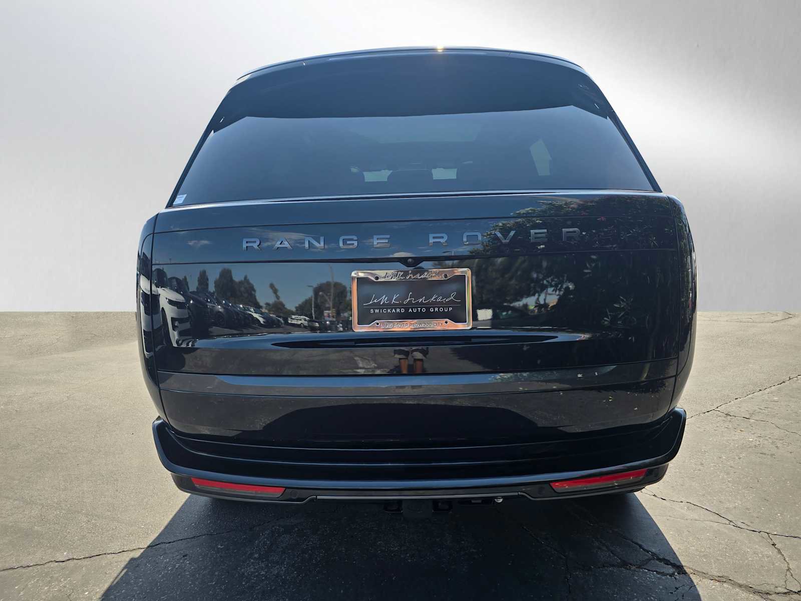 New 2025 Land Rover Range Rover SE image 4