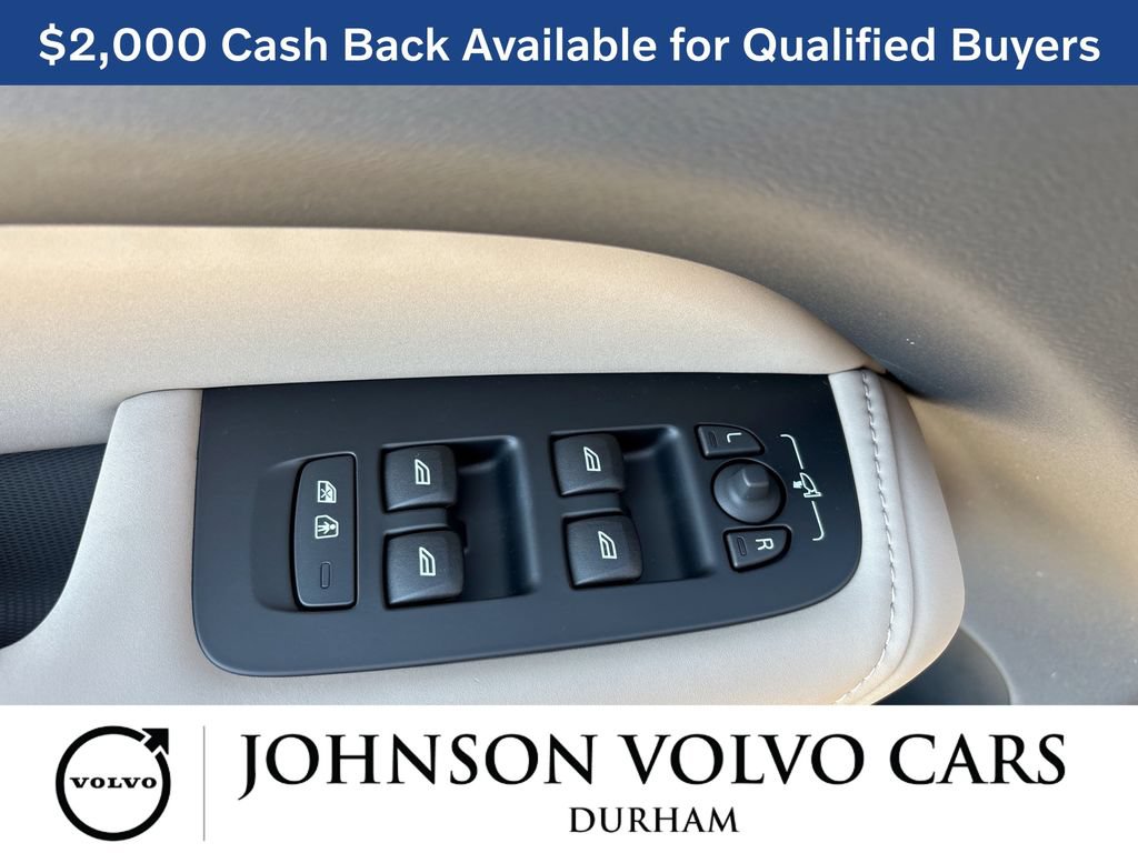 New 2026 Volvo XC60 B5 Plus w/ Protection Package Premier AWD/4WD image 10