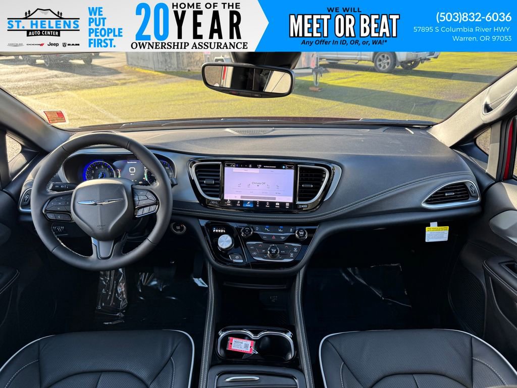 New 2026 Chrysler Pacifica Limited image 22