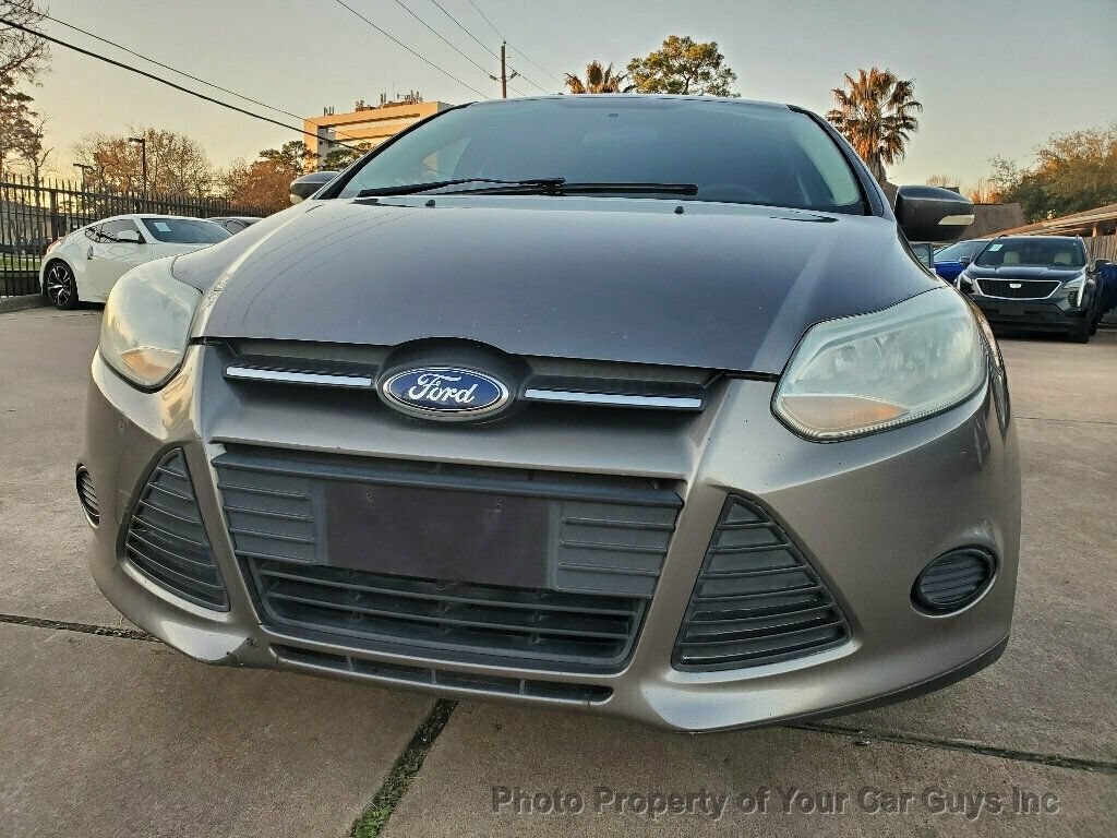 Used 2013 Ford Focus SE FWD image 3