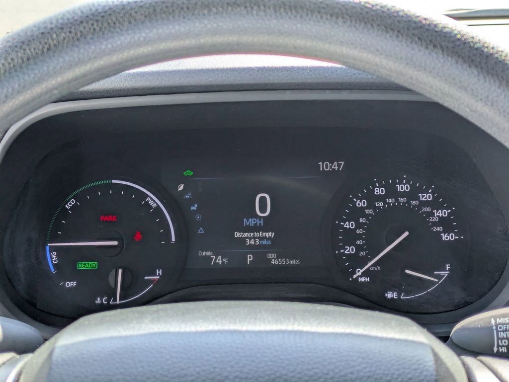 Used 2025 Toyota Sienna LE image 16