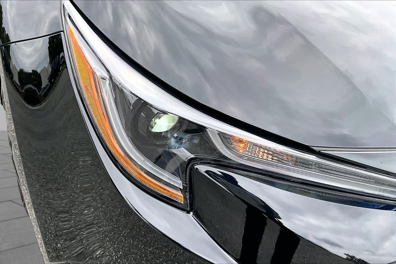 Used 2023 Toyota Corolla LE FWD image 27