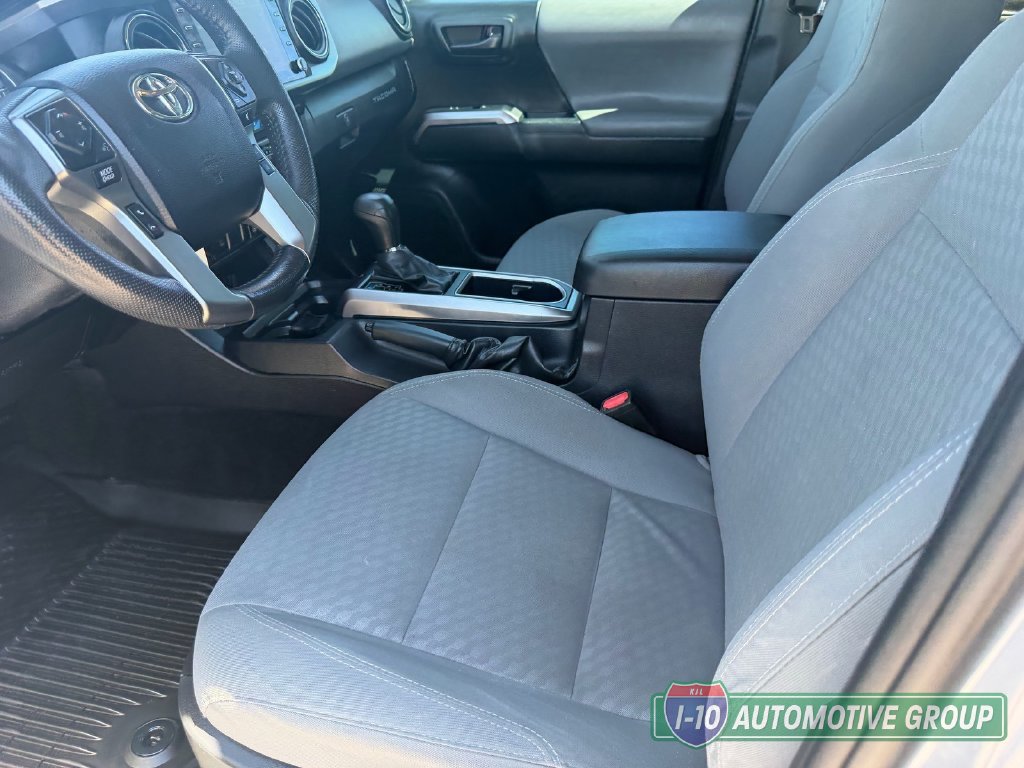 Used 2021 Toyota Tacoma SR5 RWD image 22