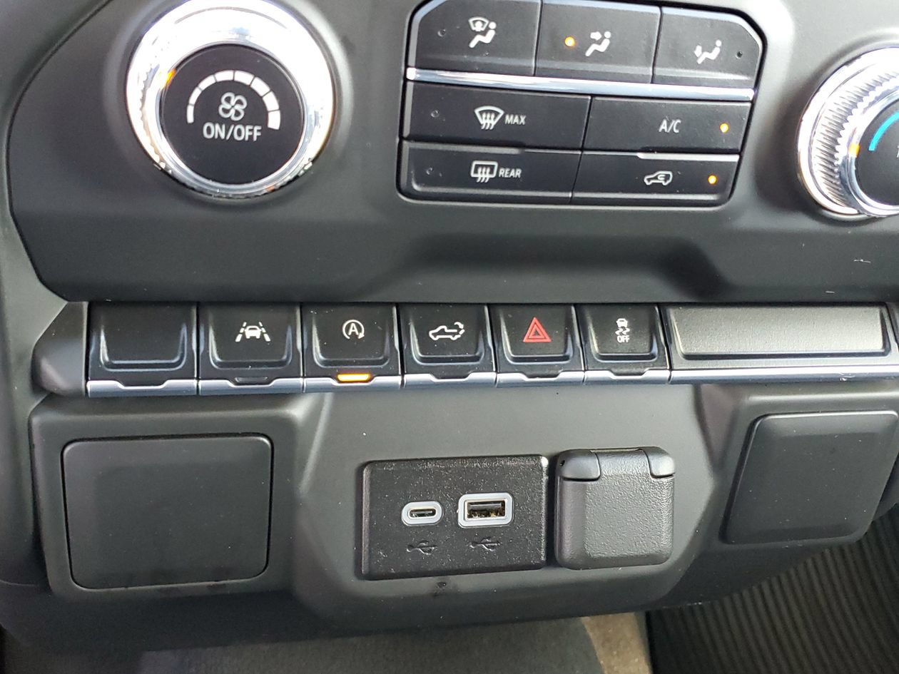 Used 2026 GMC Sierra 1500 Pro w/ Graphite Edition AWD/4WD image 23