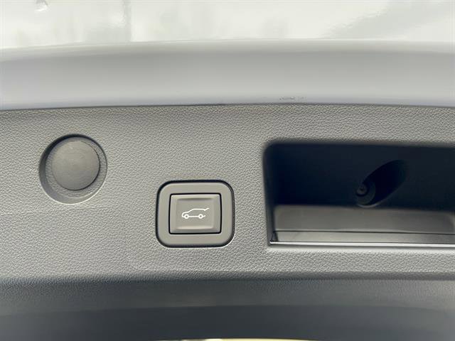 New 2026 Chevrolet Equinox ACTIV w/ Convenience Package III image 10