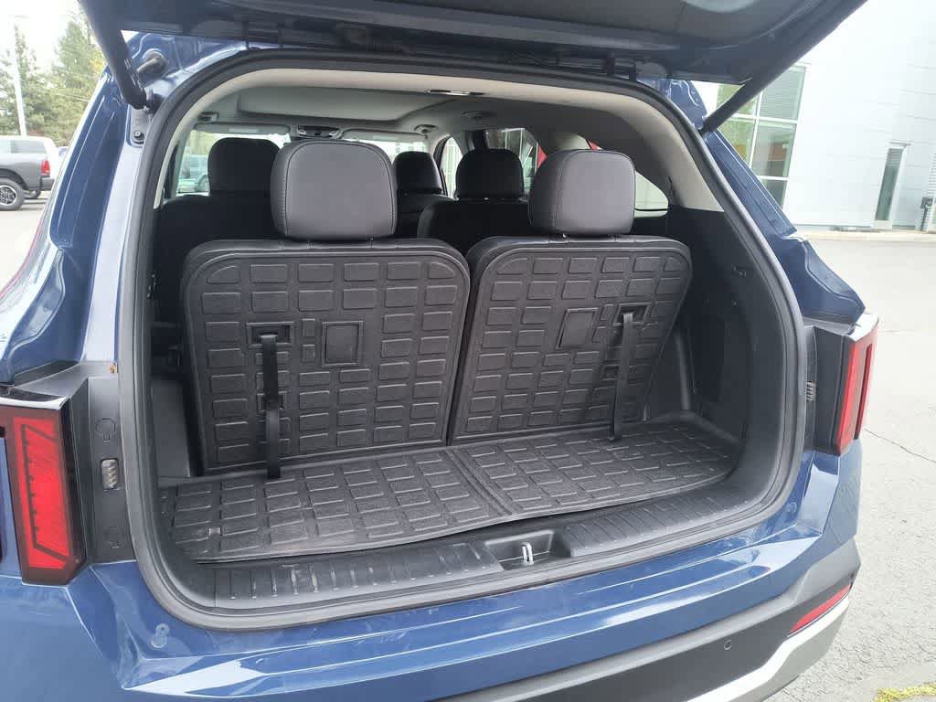 Used 2025 Kia Sorento EX w/ Panoramic Sunroof Package AWD/4WD image 25