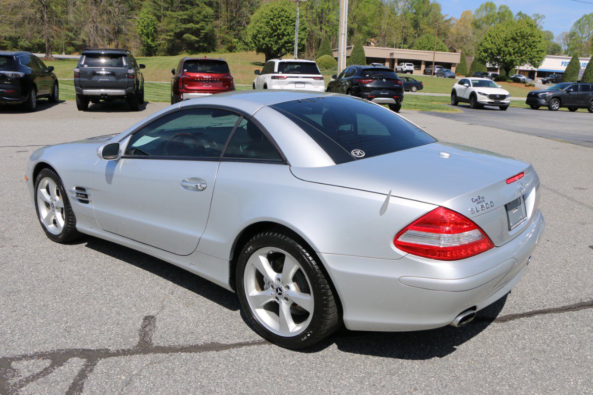 Used 2007 Mercedes-Benz SL 600 image 3