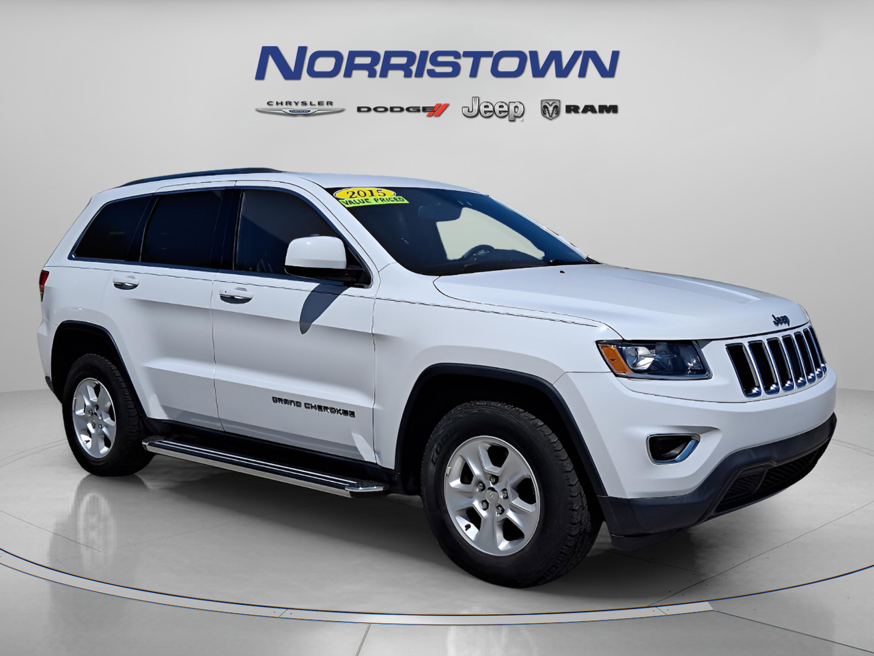 Used 2015 Jeep Grand Cherokee Laredo w/ Quick Order Package 23E image 1