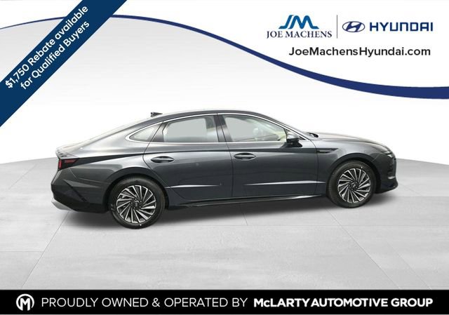 New 2026 Hyundai Sonata Limited FWD image 9