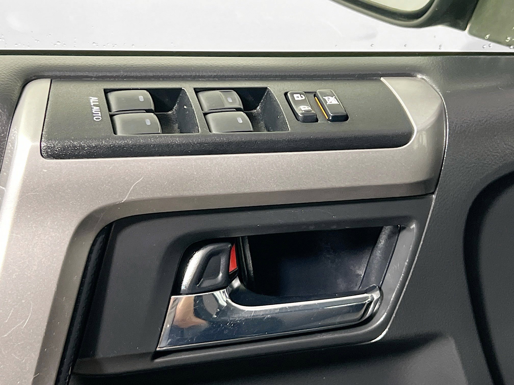 Used 2021 Toyota 4Runner SR5 AWD/4WD image 16