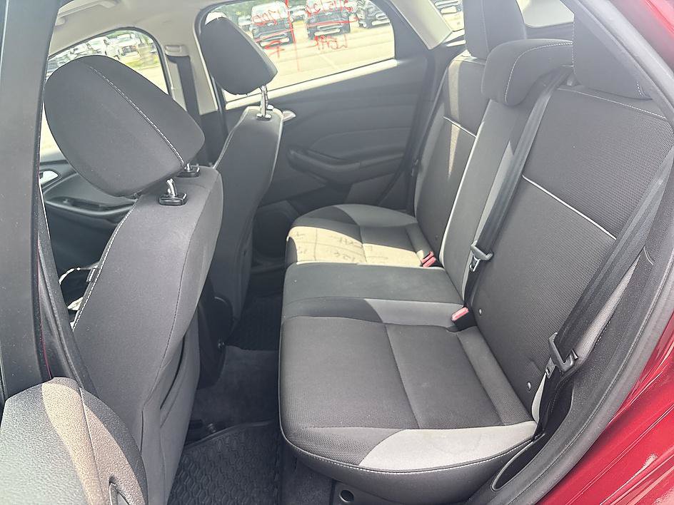 Used 2013 Ford Focus SE FWD image 21