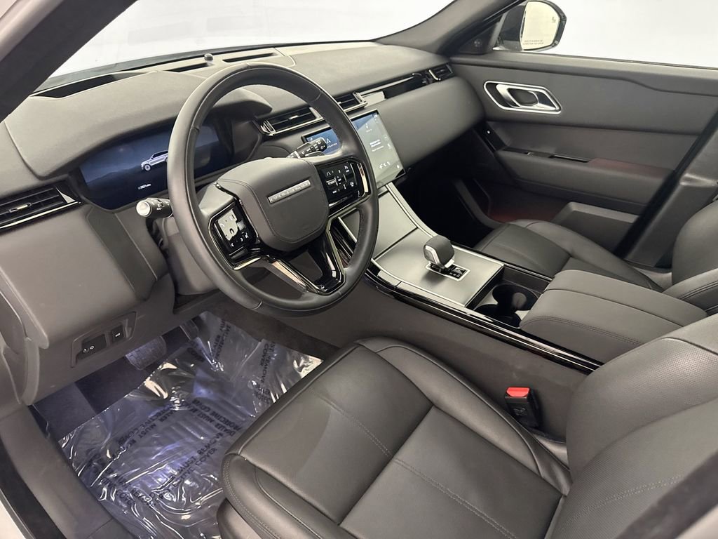 Used 2026 Land Rover Range Rover Velar S image 9