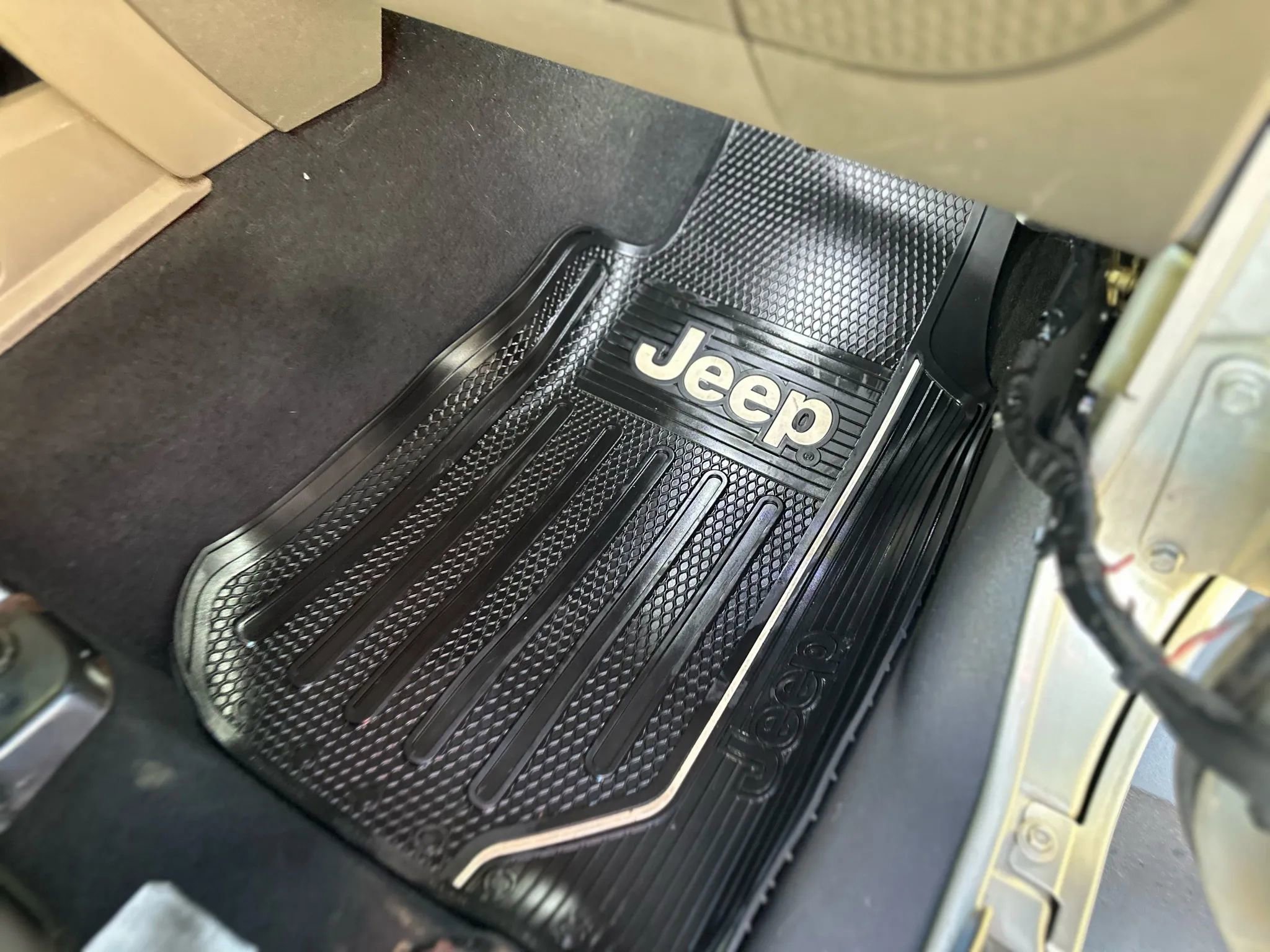 Used 2007 Jeep Wrangler X image 25