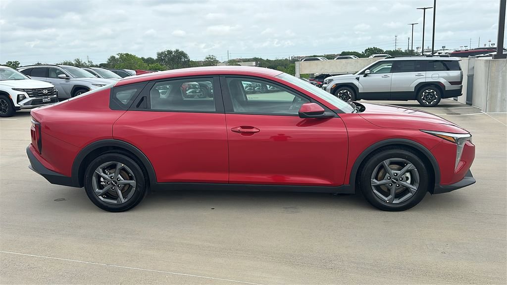 Used 2025 Kia K4 LXS FWD image 13