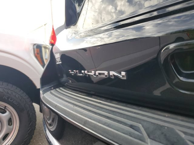 Used 2023 GMC Yukon XL SLT RWD image 7