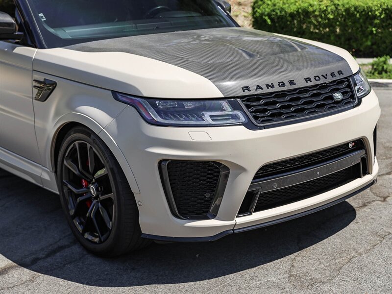 Used 2022 Land Rover Range Rover Sport SVR Carbon Edition AWD/4WD image 10