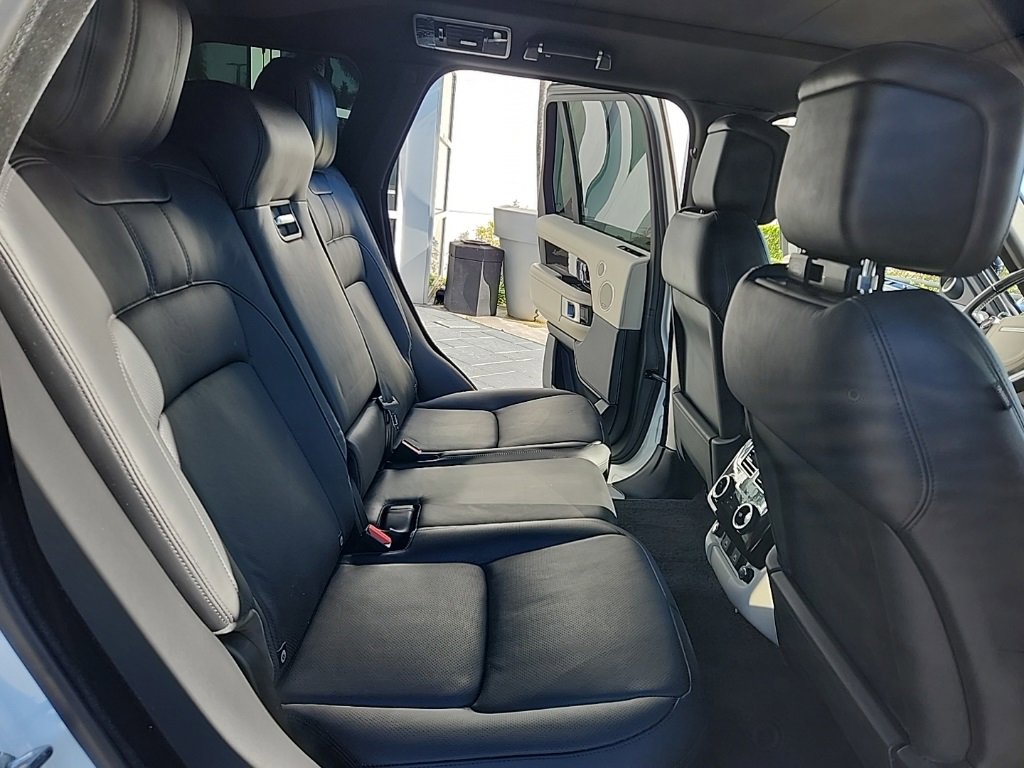 Used 2022 Land Rover Range Rover P525 Westminster Edition image 23
