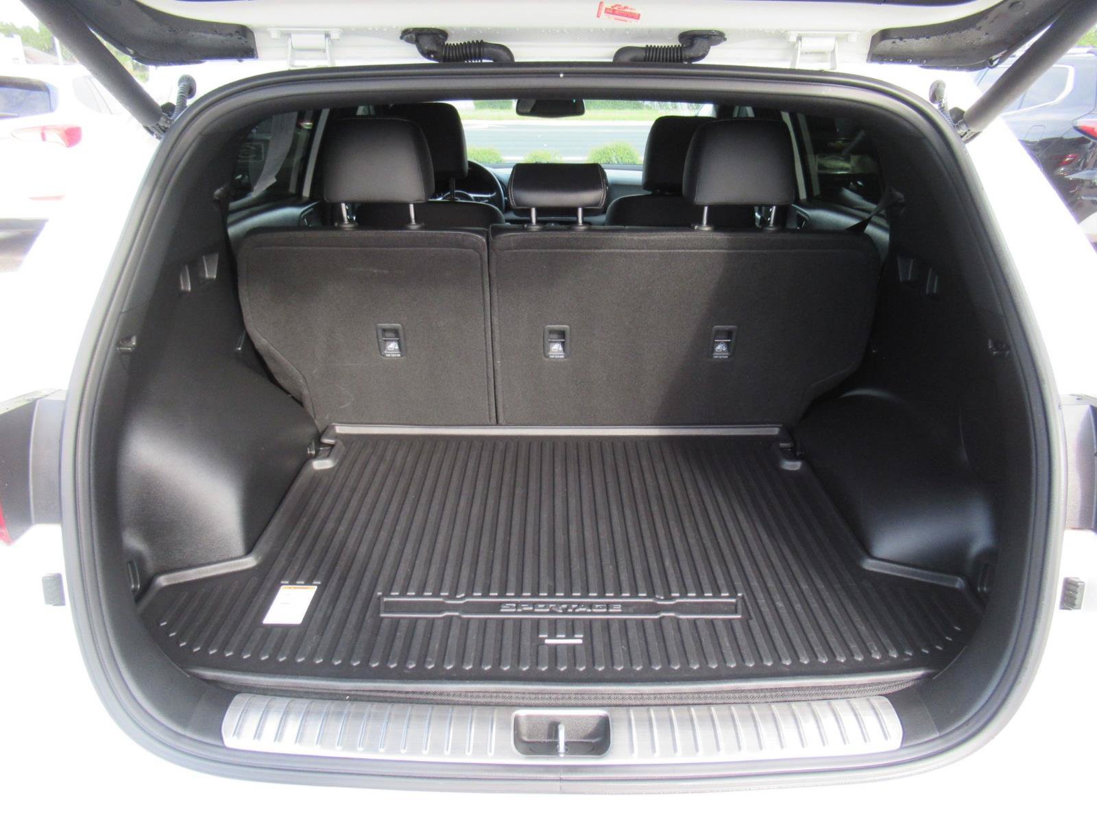 Used 2022 Kia Sportage SX FWD image 40