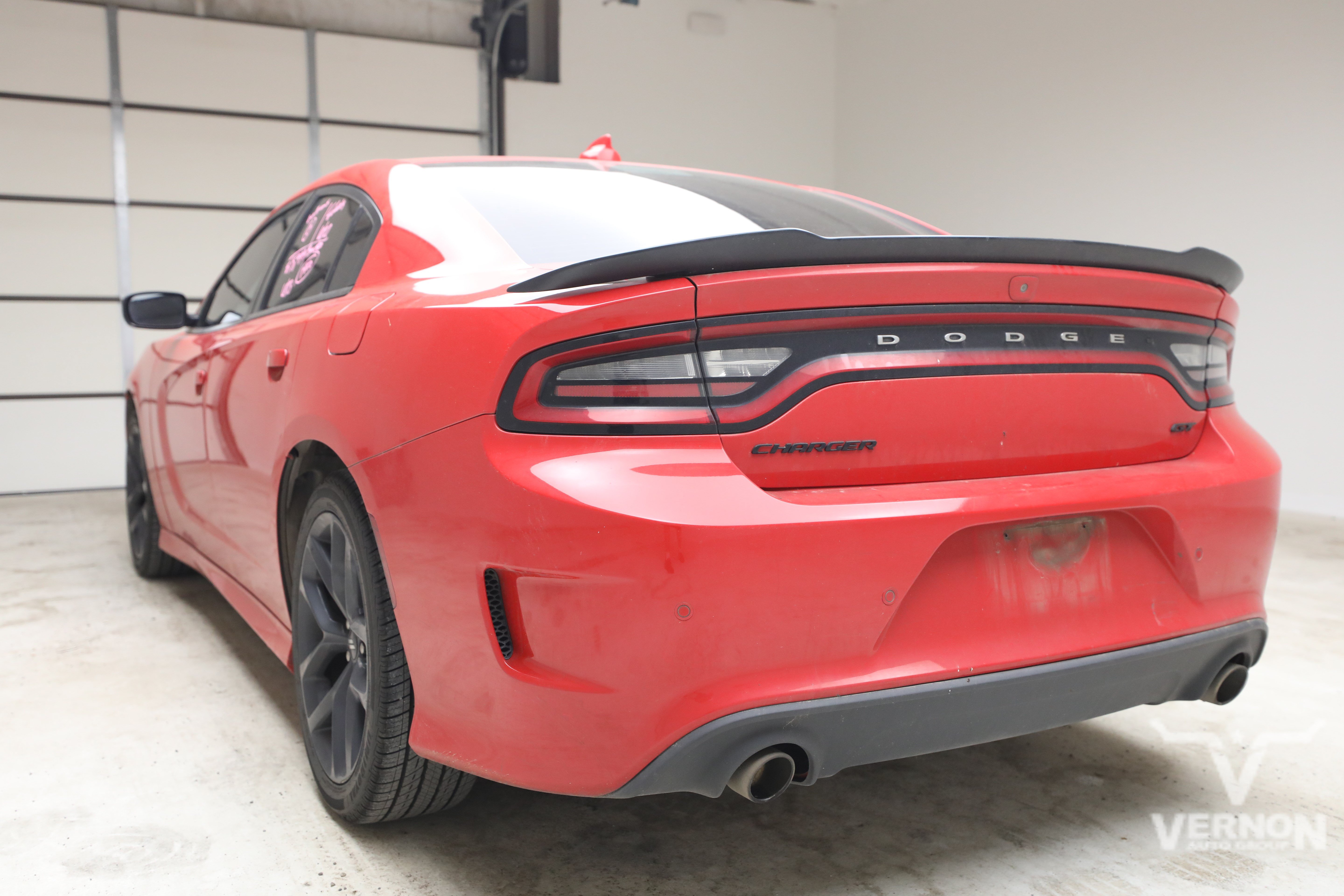 Used 2019 Dodge Charger GT w/ Blacktop Package RWD image 2