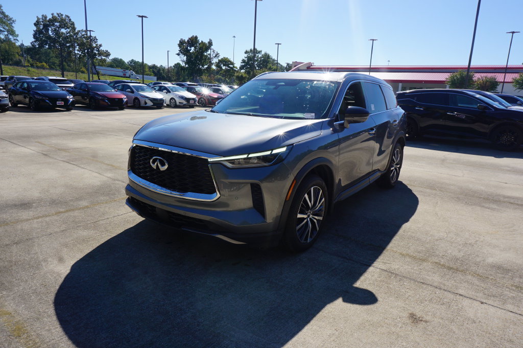 Used 2023 INFINITI QX60 Sensory w/ Cargo Package AWD/4WD image 27