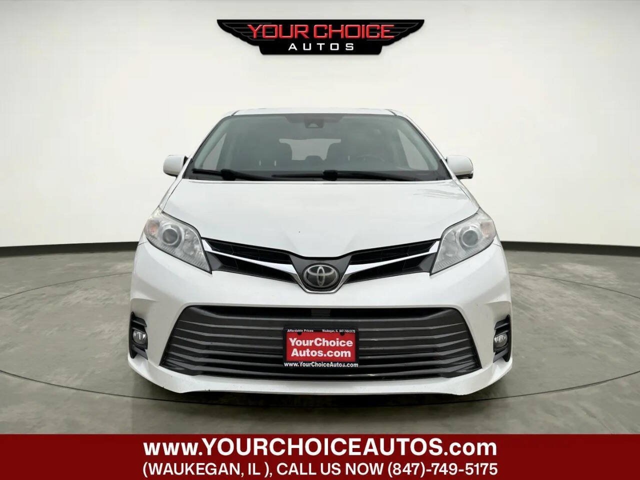Used 2018 Toyota Sienna XLE FWD image 8