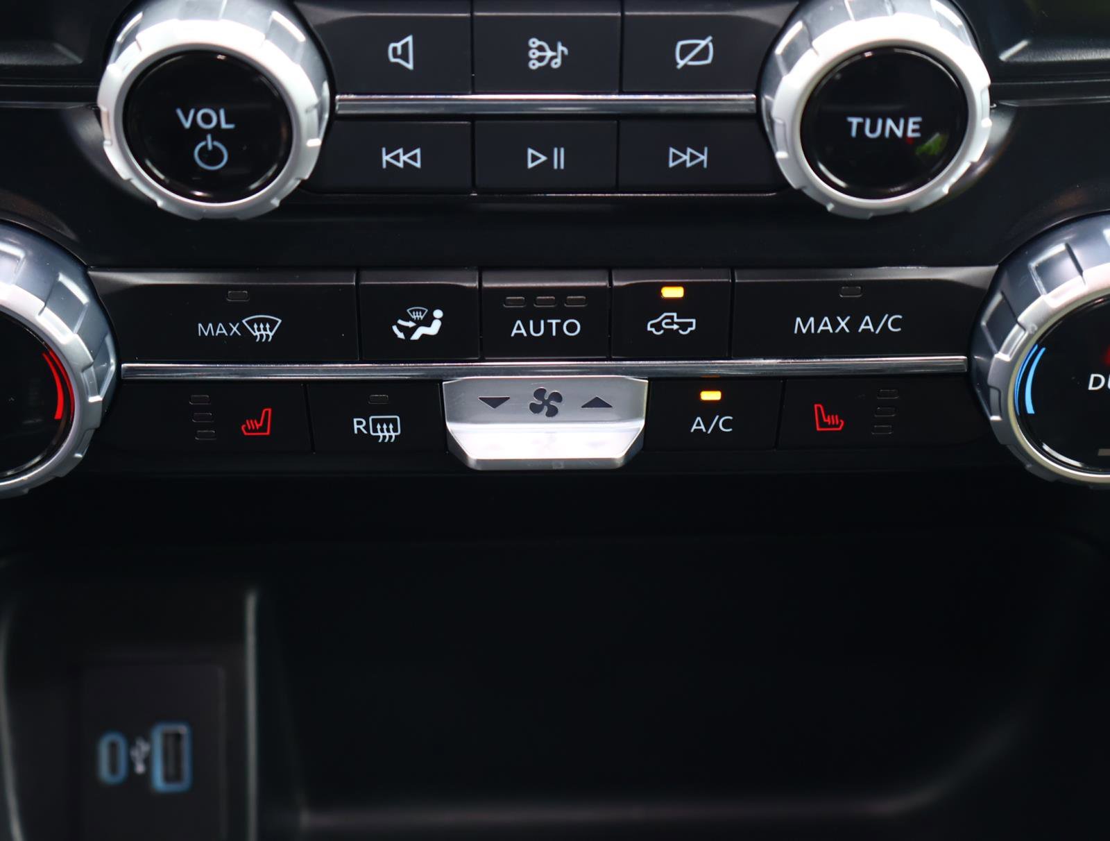 Used 2023 Ford F150 XLT w/ Equipment Group 302A High image 31