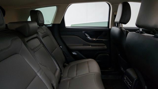 Used 2023 Lincoln Corsair AWD w/ Equipment Group 101A image 22