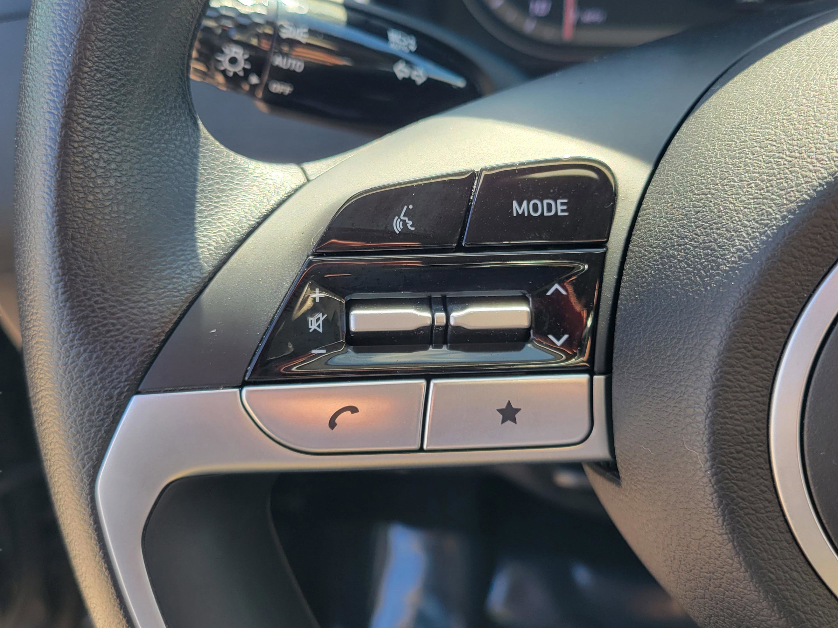 Certified 2023 Hyundai Tucson SE image 25