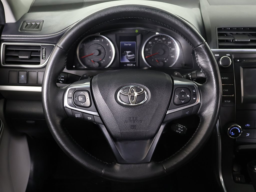 Used 2015 Toyota Camry SE image 34