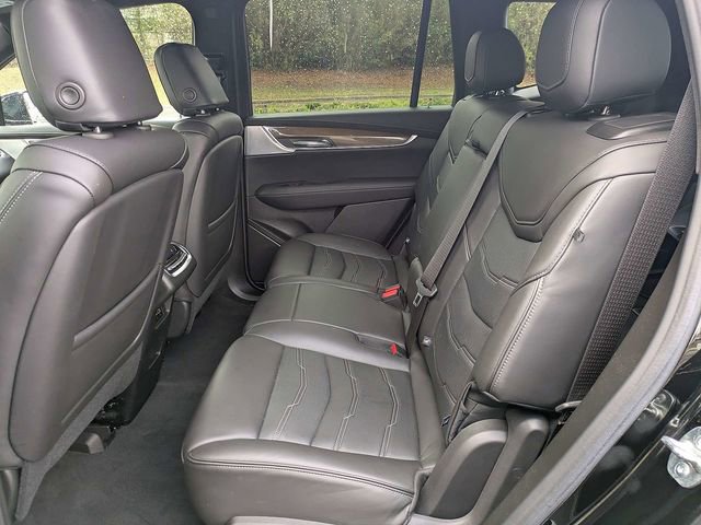 Certified 2025 Cadillac XT6 Premium Luxury w/ Platinum Package AWD/4WD image 13