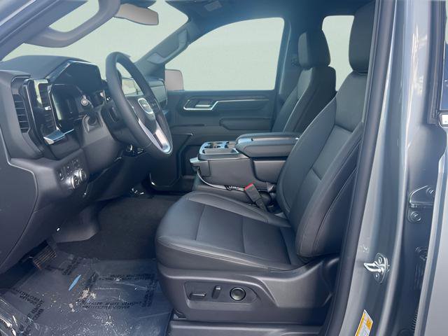 New 2026 GMC Sierra 1500 SLT image 13