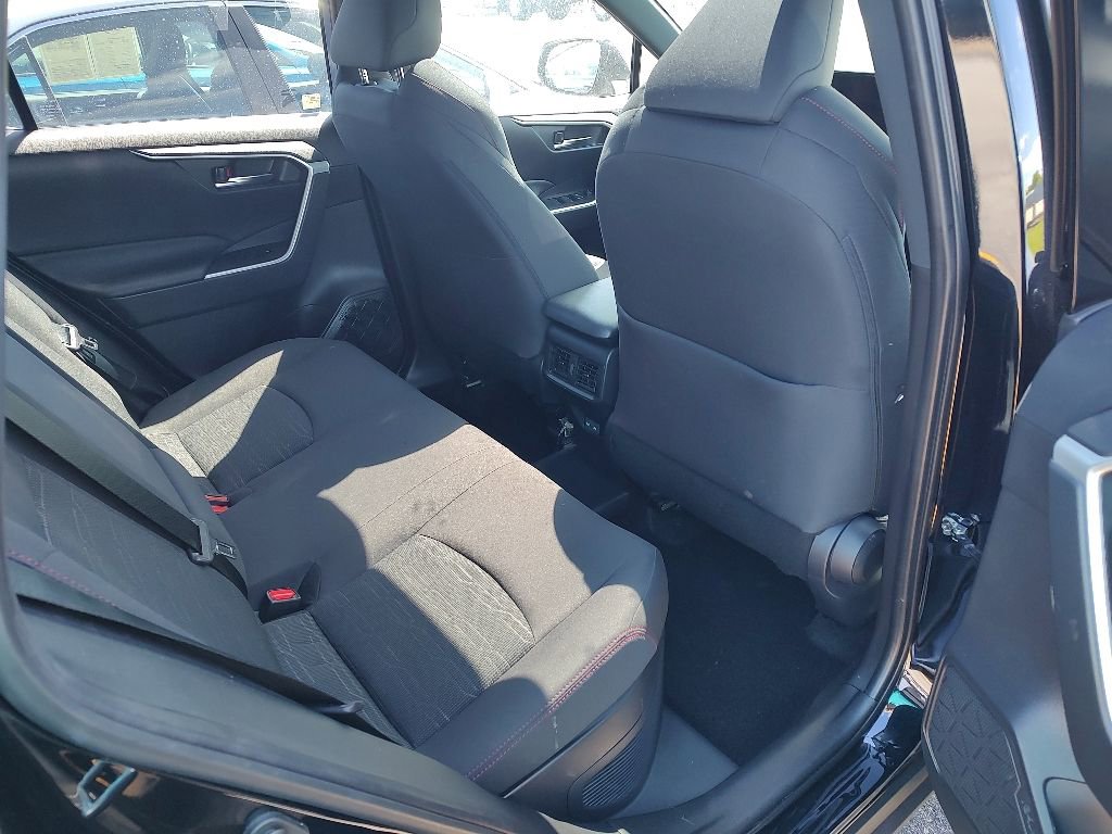 Used 2024 Toyota RAV4 SE w/ Weather & Moonroof Package AWD/4WD image 11