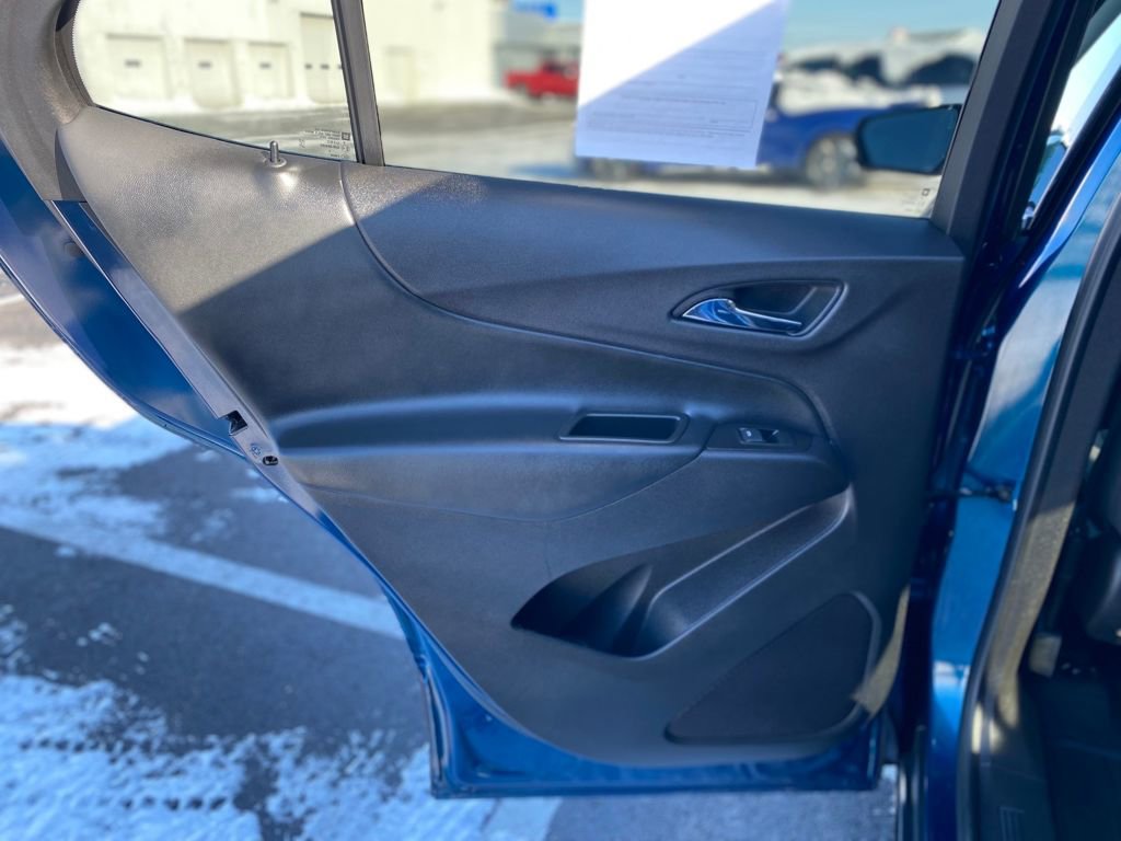 Used 2020 Chevrolet Equinox LT image 16