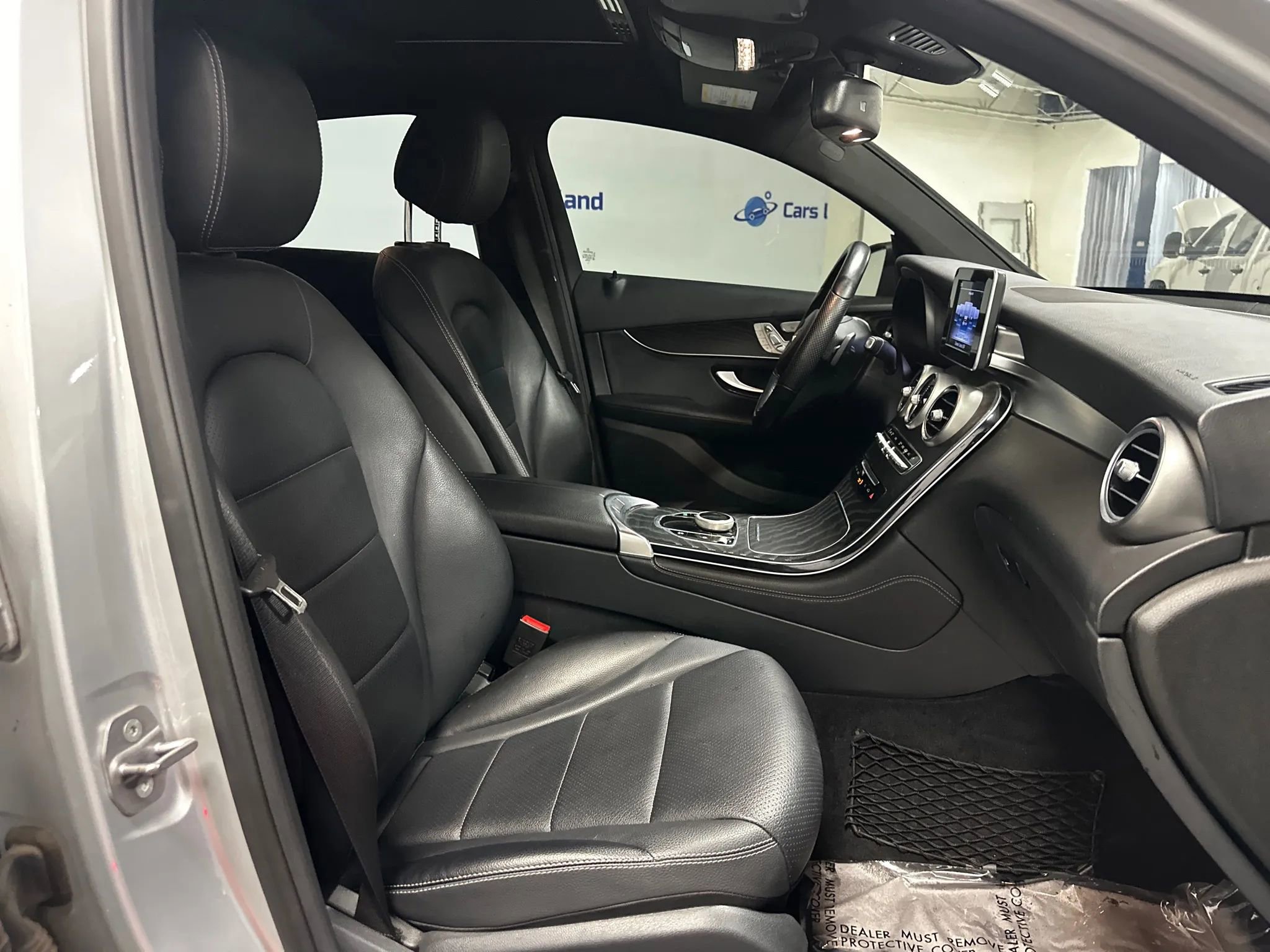 Used 2018 Mercedes-Benz GLC 300 4MATIC Coupe image 25