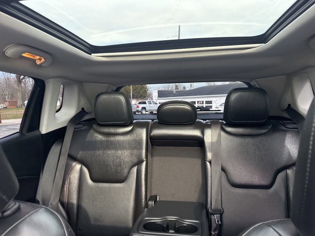 Used 2018 Jeep Compass Trailhawk w/ Leather Interior Group image 41