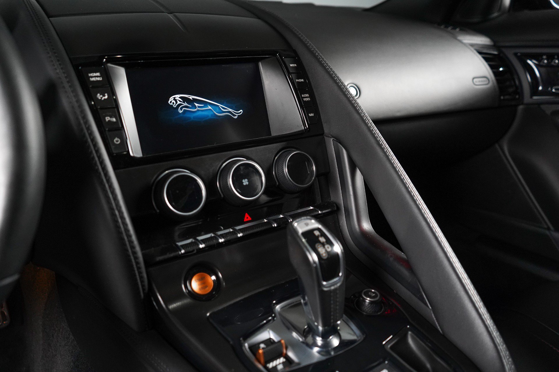 Used 2015 Jaguar F-TYPE S RWD image 48