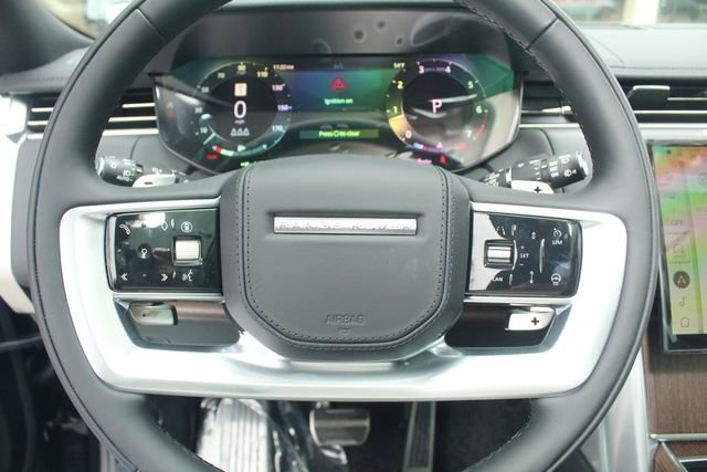New 2026 Land Rover Range Rover SE image 17