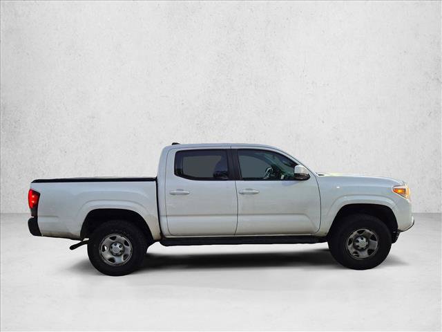Used 2020 Toyota Tacoma SR w/ SR Convenience Package RWD image 4