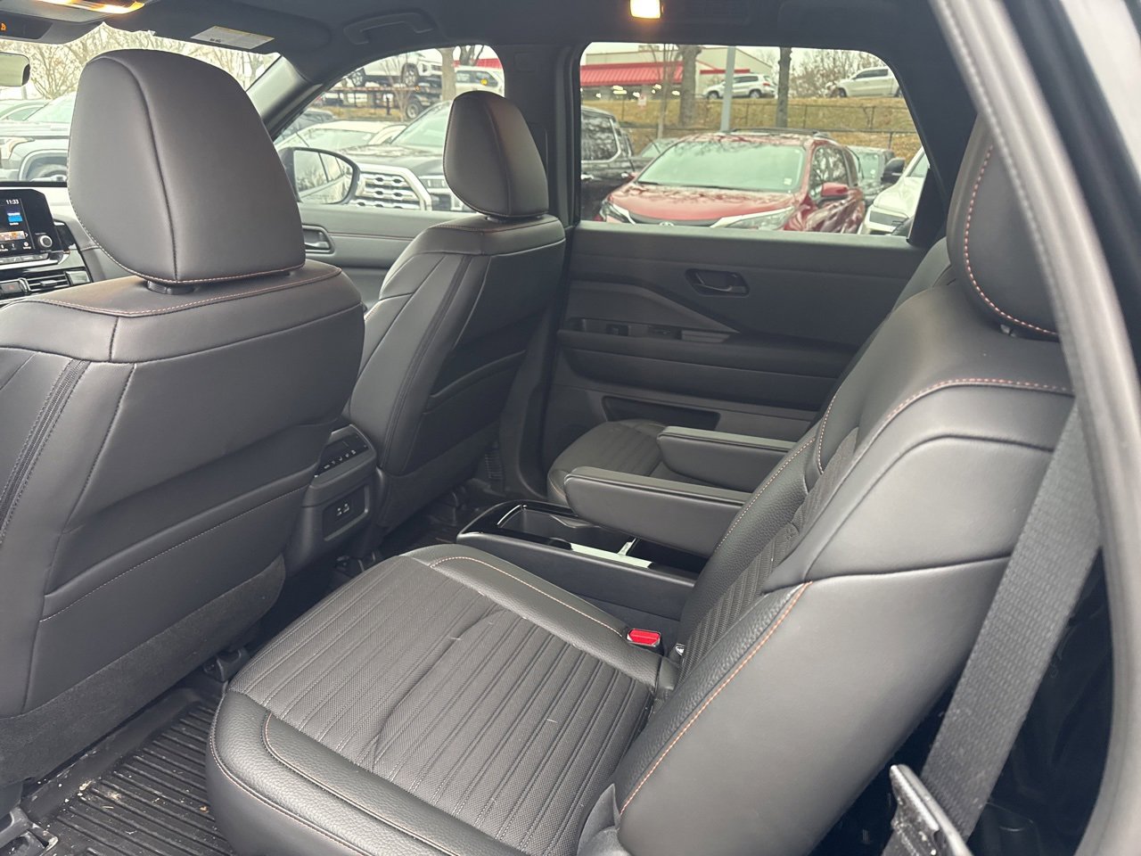 Used 2025 Nissan Pathfinder Rock Creek image 8