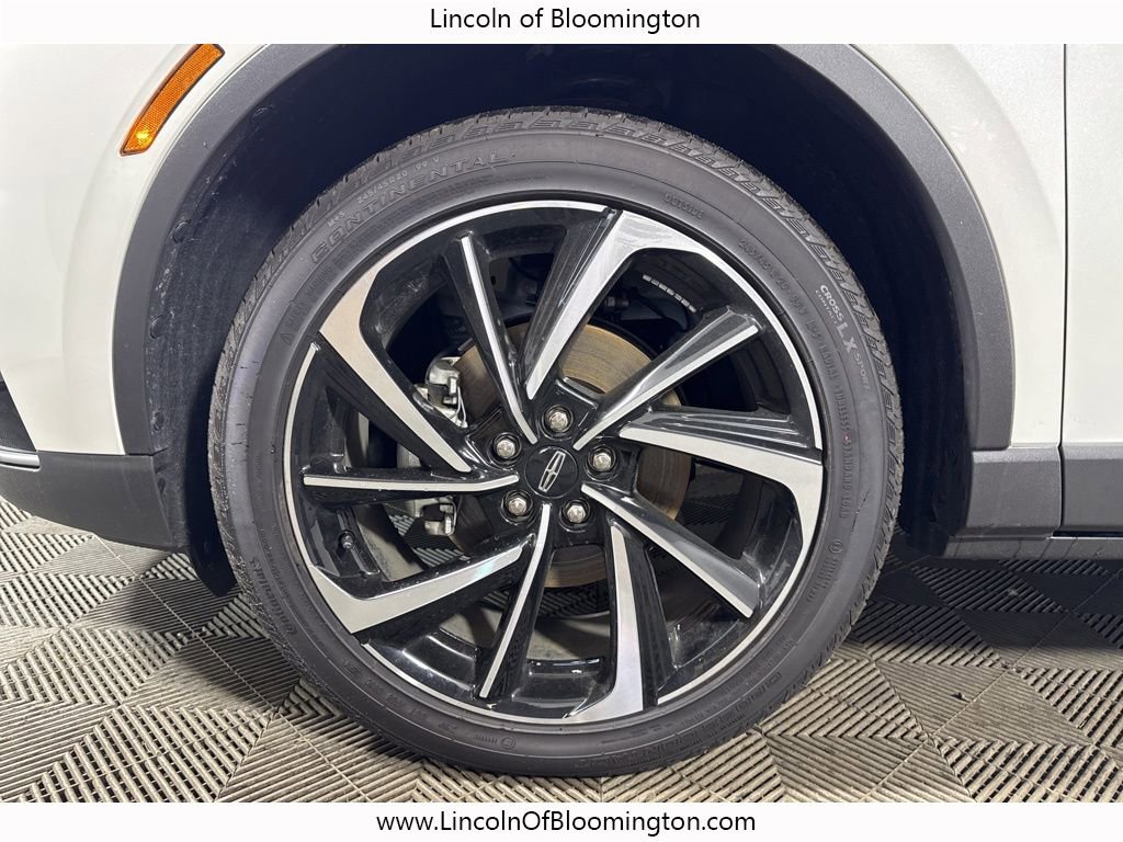 New 2025 Lincoln Corsair Reserve w/ Towing Package image 65