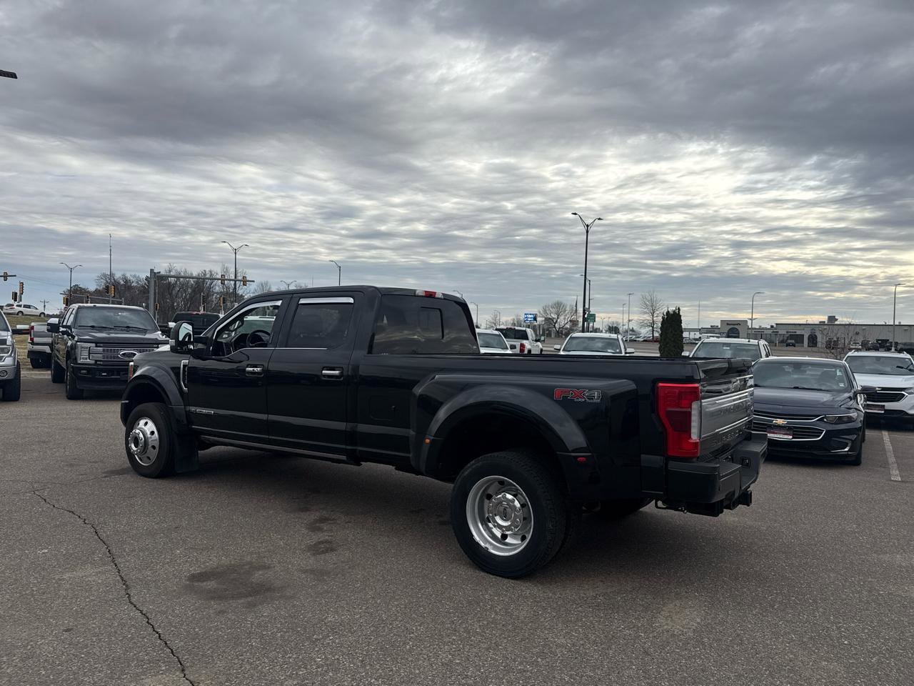 Used 2018 Ford F450 Limited w/ FX4 Off-Road Package image 3