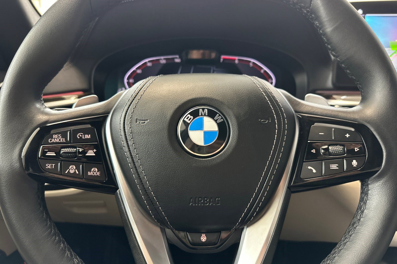 Certified 2023 BMW 530i w/ Executive Package image 17