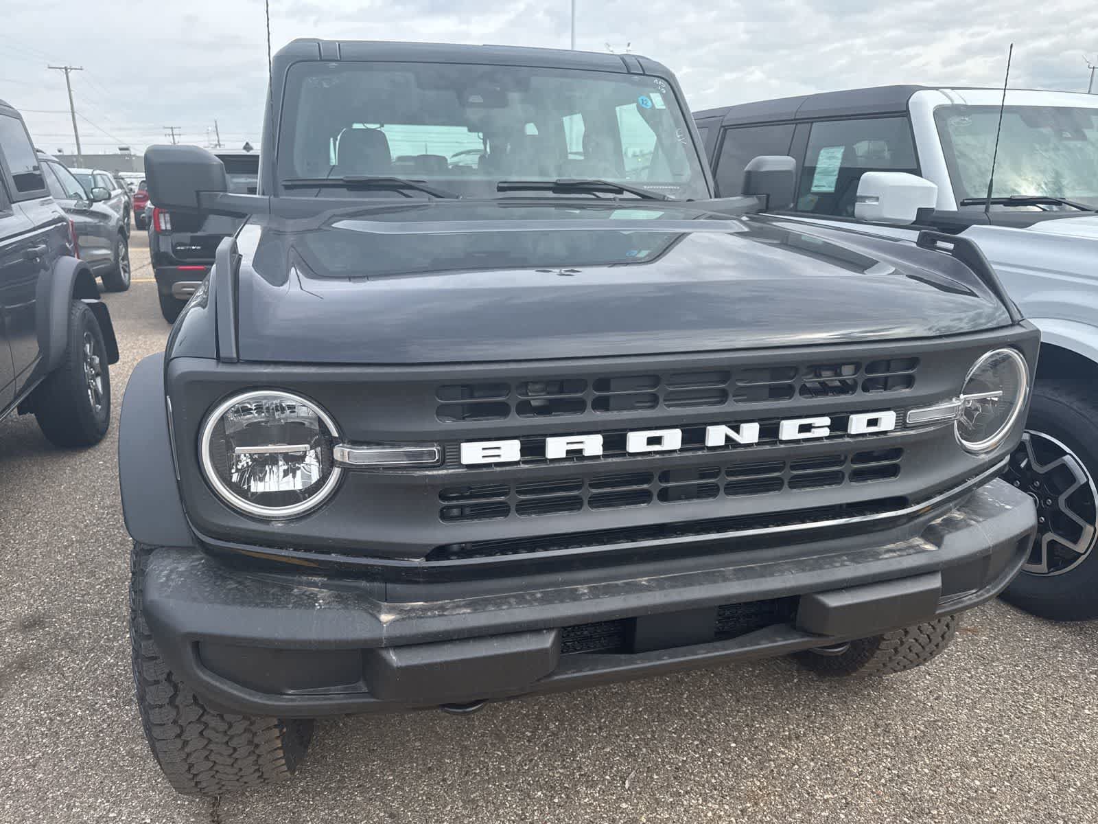 New 2026 Ford Bronco 4-Door w/ Sasquatch Package AWD/4WD image 10
